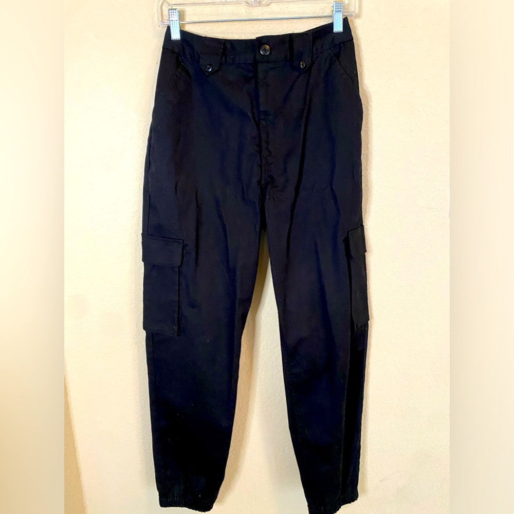 VANS BLACK CARGO PANTS
